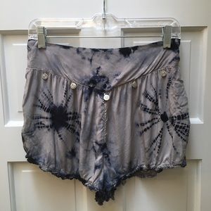 American Eagle Outfitters tie-dye shorts size Med